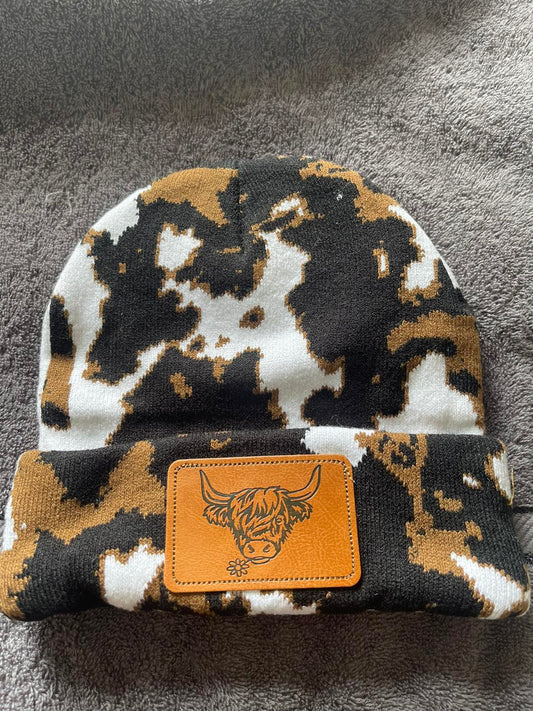 Cow print beanie - Highland cow 8