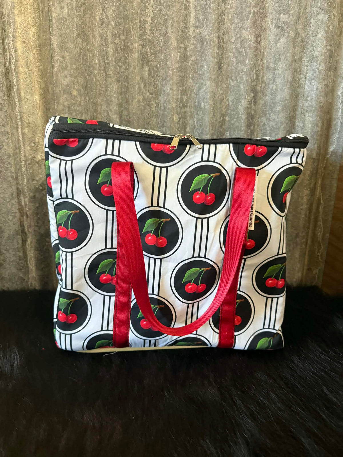 Insulated cooler bag - Cherries