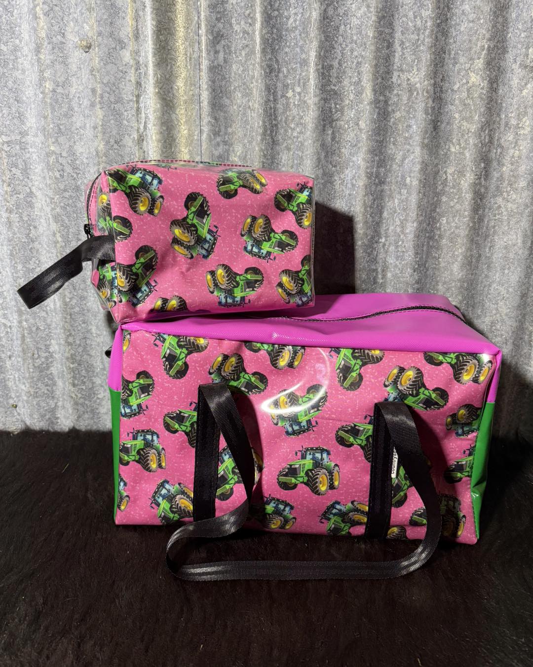Ready made Overnight bag and toiletry bag set - JD Pink