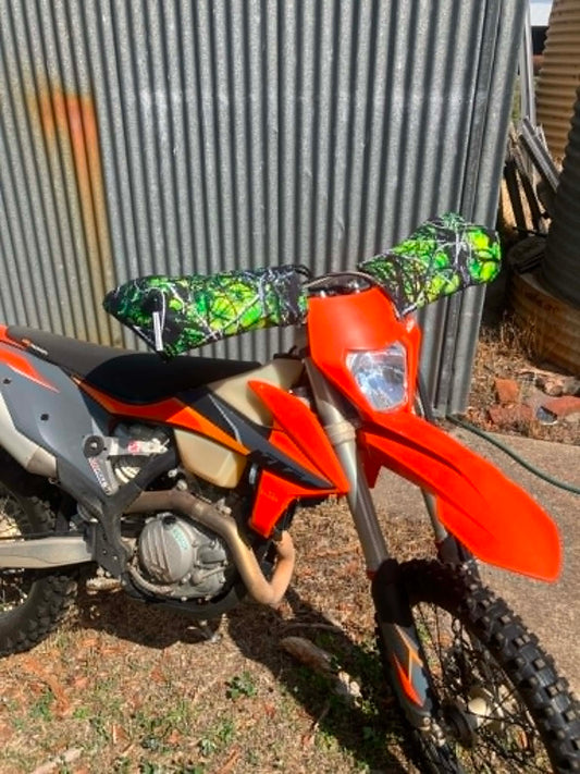 Motorbike Handlebar covers - CAMO