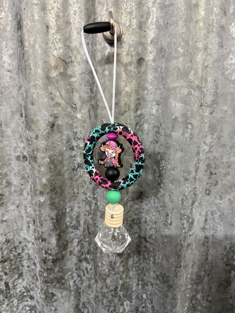 Ring Car Freshener - Multicolour and Highland