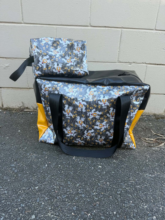 PVC MEDIUM overnight bag and Toiletry bag set - Bundy Bears