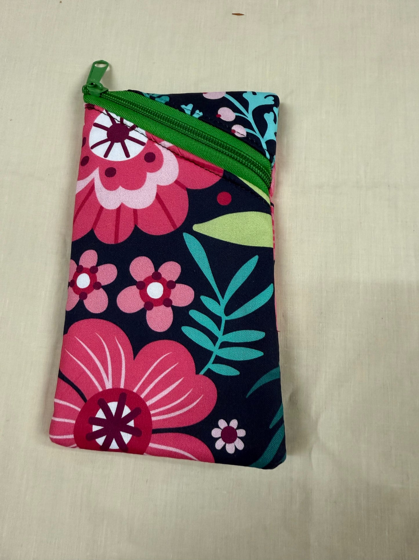 Glasses case - bright Flowers